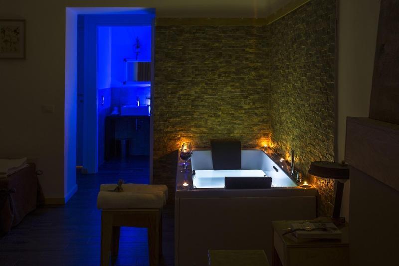 Aquarooms Luxury Suites Палермо Екстериор снимка